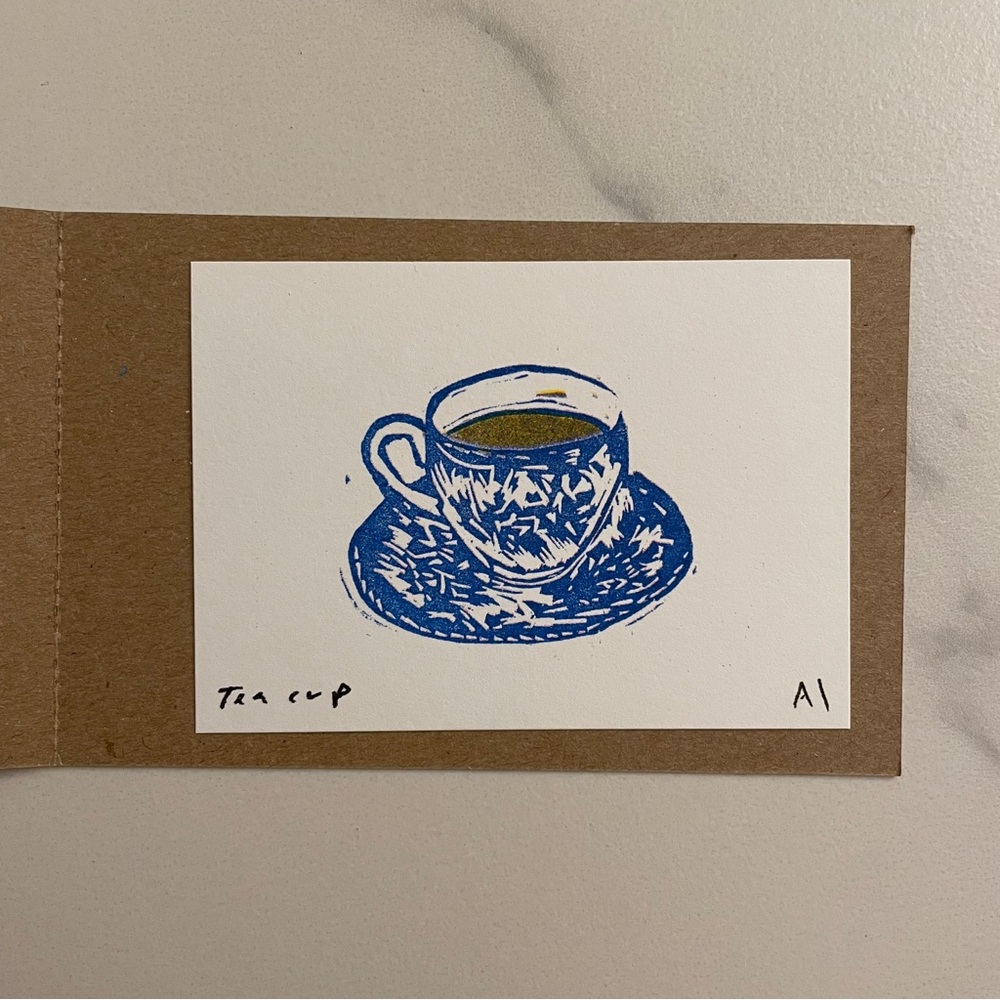 Inciardi prints - tea cup